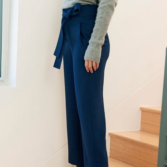 Aritzia Blue High-Waisted Trousers - Picture 3 of 8